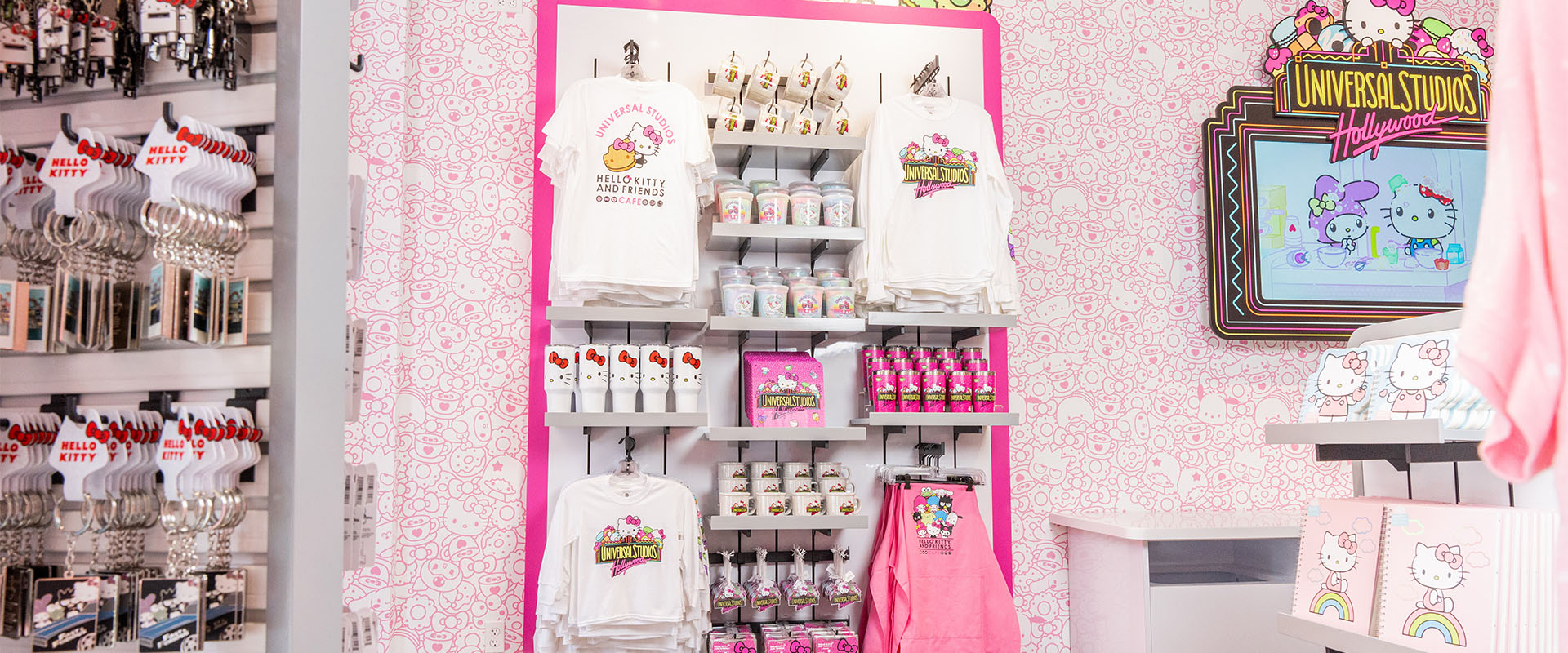 https://universalproductsexperiences.com/storage/news-hello-kitty-cafe-la-desktop-6733fbdf3a02c.jpg